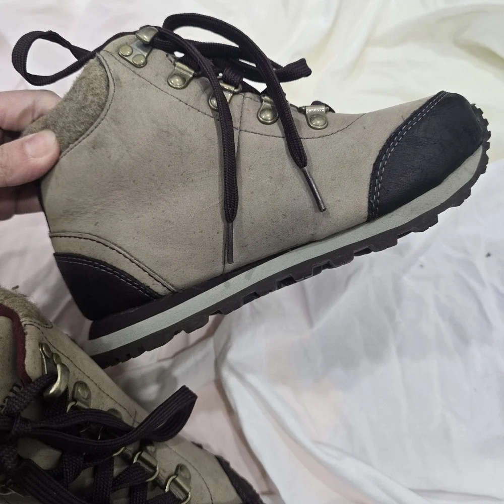 L.L.Bean Kids Snow Sneaker Boots Waterproof Primaloft 200g Multicolor Size 1‎
